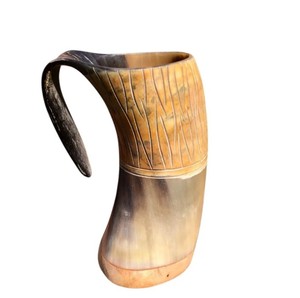Tasse en corne de buffle naturelle polie de haute qualité revêtement alimentaire de style animal authentique pour bière hydromel - Product Image 2