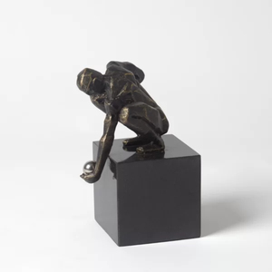 Nouvelle Sculpture Abstraite Homme Penseur en Métal, Statue Humaine avec Boule Métallique, Décoration Artistique pour Chambre, Salon, Bureau, Ornements de Bureau - Product Image 5