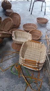 Fabricante vietnamita que produce cestas de ratán para compradores internacionales con garantía de producción estable. - Product Image 3