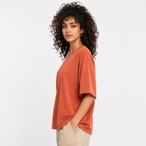 Camiseta Extra Grande para Mujer, Tejido Resistente, Comodidad Relajada y Sensación Premium para el Uso Diario - Product Image 4