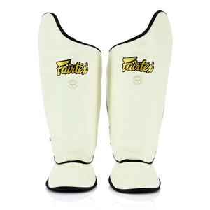Protège-tibias de boxe personnalisés en cuir véritable, légers et fortement rembourrés, avec fermeture auto-agrippante pour l'entraînement MMA - Toutes couleurs - Product Image 2