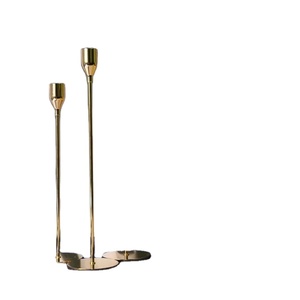 Bougeoir créatif en métal en laiton moule à bougie de haute qualité fait à la main nouveau design prix usine bougeoir - Product Image 1