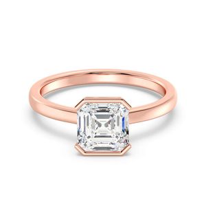 แหวนเพชรทรงแอสเชอร์คัทแบบเม็ดเดี่ยว - Product Image 5