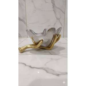 Tazón de Metal Plateado con Base Dorada para Frutas y Aperitivos, Tazones Decorativos Artesanales, Precio al por Mayor - Product Image 1