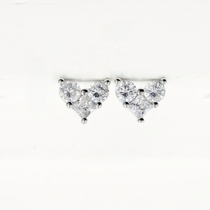 Pendientes de Diamantes en Forma de Corazón, Corte Princesa, Engaste de Garra, Chapados en Rodio, Joyería de Boda para Mujer, Estilo Clásico - Product Image 6