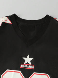 Jersey de Fútbol Americano Personalizado OEM con Cuello en V y Malla, Estilo Urbano Holgado, Transpirable, de Poliéster, Ropa Deportiva Personalizada para Equipos - Product Image 4