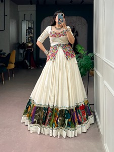 Ensemble Lehenga Choli en rayonne brodée, longueur au sol, tenue ethnique indienne pakistanaise pour femmes, robe de fête de mariage - Product Image 6