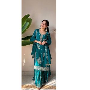 Ensemble de robe palazzo élégante pour femmes en georgette de fox avec broderie de sequins, perles, Kurti Sharara et Dupatta traditionnels - Product Image 1