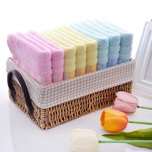 Toallas de Mano al por Mayor, de Algodón Premium, Alta Densidad, Suaves, Absorbentes, de Secado Rápido, para Baño, OEM, Personalizadas, Suministro al por Mayor, Diseño a Cuadros Rosa - Product Image 3