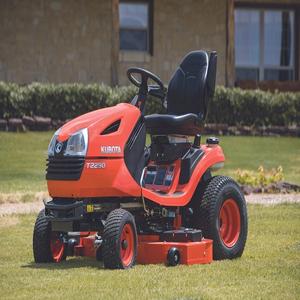 Cortadora de césped Kubota usada en venta, equipo confiable en excelentes condiciones para el cuidado del césped en el hogar y en negocios. - Product Image 1