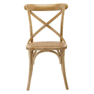 เก้าอี้ทานอาหารไม้สักคุณภาพสูงแบบขายส่ง ดีไซน์พนักพิงไขว้ทันสมัย สามารถวางซ้อนกันได้ เป็นมิตรกับสิ่งแวดล้อม ทนทาน เหมาะสำหรับงานแต่งงานและงานเลี้ยงในห้องจัดเลี้ยง - Product Image 1