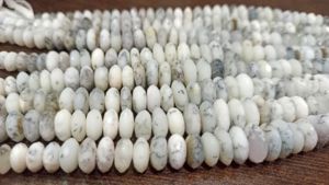 Opale dendritique naturelle blanche, pierre précieuse, perles facettées rondes de coupe allemande - Product Image 4