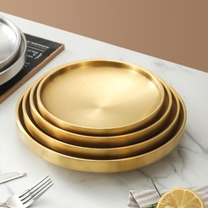Plateau de service rond en métal doré, fait main, martelé et gravé, style oriental, pour mariage, plat décoratif pour servir les aliments - Product Image 5