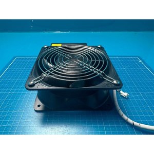 Ventilateur axial AC à grand débit d'air ORIENTAL MOTOR MRS16-DB, utilisé comme pièce détachée pour équipement semi-conducteur Legacy - Product Image 1