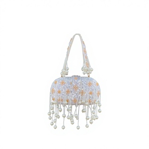 Bolso de Mano de Cuero Genuino Impermeable con Cierre de Cremallera para Bordado, Ideal para Fiestas de Chicas, Hecho en India - Product Image 2