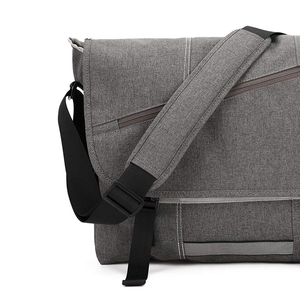 Sacs de sécurité pour ordinateurs portables en gros, sacs pour ordinateurs portables sur mesure avec bandoulière, grande capacité, résistants à l'eau - Product Image 3