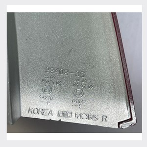 อะไหล่รถยนต์มือสอง สำหรับไฟท้ายขวา Kia RH รุ่น 92402-3S Mobis Korea อะไหล่รถยนต์เกาหลี - Product Image 4