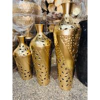 Ensemble de vases de sol en laiton faits à la main, style bohème, vases décoratifs en métal avec découpes florales, trois tailles, décoration pour événements de mariage