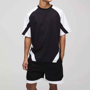 Ensemble décontracté 2 pièces à carreaux pour homme : T-shirt à capuche oversize en jersey respirant coton/polyester 200g et short – Qualité supérieure - Product Image 1