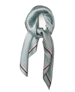 Foulards carrés doux et légers pour femmes, accessoires de mode élégants, parfaits pour un approvisionnement en vrac à faible quantité minimale de commande - Product Image 1