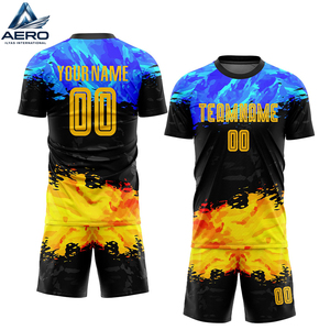 Uniforme de Fútbol de Diseño Único, Servicio OEM, Ropa de Entrenamiento, Nuevo Modelo, Último Diseño con Logotipo Personalizado - Product Image 1