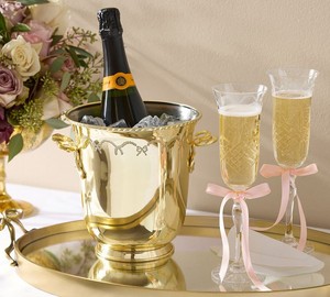 Premium Stainless Steel Ice <b>Bucket</b> <b>with</b> <b>Lid</b> and Handle for Parties and Entertaining - Product Image 5