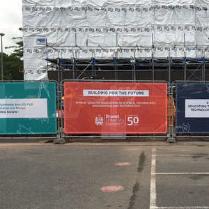 Malla de valla personalizada duradera para publicidad exterior, branding de eventos deportivos y envoltura de vallas – Impresión en Vietnam - Product Image 5