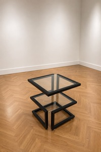 Table basse moderne en métal industriel avec plateau en acrylique noir, design géométrique décoratif pour le mobilier de salon - Product Image 4