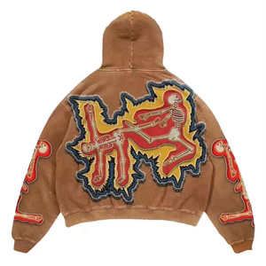 Sudadera con capucha roja extragrande para hombre, estilo urbano, con apliques de esqueleto en las mangas, logo frontal, forro polar 100% poliéster, Otoño, ODM, con cremallera - Product Image 3