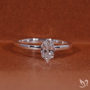 Anillo Solitario con Diamante Cultivado en Laboratorio de Corte Ovalado de 0.50 CT en Oro Sólido de 18K |   Joyería de Compromiso con Certificado IGI, Regalo de Aniversario - Product Image 1