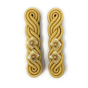 AUA - Epaulettes Bordados con Insignia de Hilo Dorado sobre Tela Negra, Diseño de Caligrafía Árabe, Insignias de Hombro para Uniforme, Hechas a Mano - Product Image 6