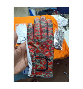 ถุงมือกอล์ฟสำหรับผู้ชาย มือซ้าย/ขวา หนังแกะแท้ Cabretta นุ่ม ระบายอากาศได้ดี กันลื่น ปักโลโก้ได้ ถุงมือกอล์ฟสำหรับเล่นกลางแจ้ง แบรนด์ดัง - Product Image 6