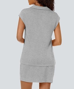 Vestido Gris Sólido Ajustado sin Mangas con Cuello Alto para Mujer, Top Transpirable de Poliéster, Estilo para Todas las Temporadas - Product Image 1