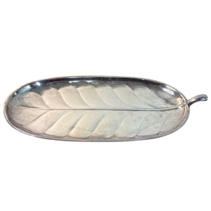 Assiette décorative en métal en forme de feuille, faite à la main, polie, style glamour, motif végétal, plateaux de service pour aliments et en-cas - Product Image 4