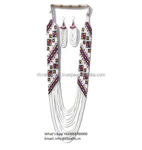 Conjunto de collar de gargantilla de cuentas de cristal en capas tribales ucranianas con pendientes a juego - Product Image 2