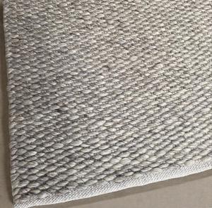 Alfombra de Lana Abstracta Hecha a Mano, Color Gris Natural |   Alfombra de Lana Texturizada Tejida a Mano, Ecológica y Apta para Mascotas, para Sala de Estar y Dormitorio - Product Image 5