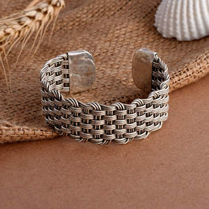 Brazalete de Plata Meera Jaipur Guthai Fashion - Product Image 1