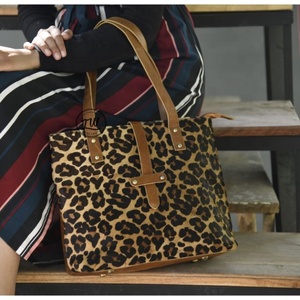 Vintage Genuine Cowhide Leather Apricot Color Bag tote Bag Removable <b>Shoulder</b> <b>Strap</b> - Product Image 3