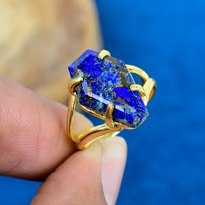 แหวนพลอยลาพิส ลาซูลีทองแดงธรรมชาติ รูปทรงโลงศพ ชุบทอง 18k บนเงินแท้ 925 - Product Image 1