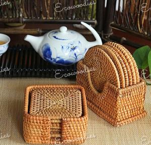 Manteles Individuales Trenzados Redondos Resistentes al Calor de Bambú de Ratán Tejido para Decoración del Hogar, Manteles Individuales para Mesa de Cocina - Product Image 1