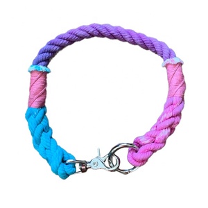 Collier de chien en corde de luxe avec détail de rivet Boucle en coton et cuir doux Ombre vert clair-Couleur personnalisable et logo de la marque - Product Image 4