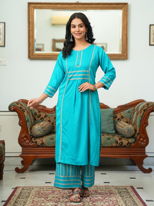 Ensemble Kurta et Palazzo Droit pour Femme en Rayonne Imprimée Or, Couleur Teal, Séchage Rapide, Idéal pour l'Été, Tenue Décontractée, Traditionnelle, Festive ou de Soirée - Product Image 2