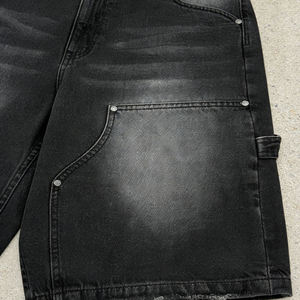 Shorts de mezclilla selvedge de 12 oz estilo Y2K, lavado vintage, dobladillo sin rematar, por encima de la rodilla, corte retro holgado, fabricante OEM, mezclilla negra. - Product Image 5
