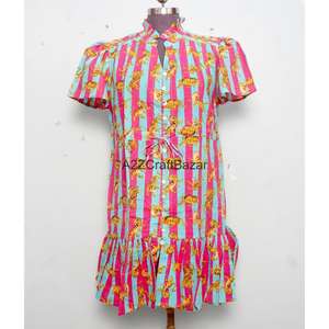 Vestido Mini de Algodón 100% Puro para Mujer, Estampado Floral Indio Hecho a Mano, Lavable, Ecológico, Cuello en V, Manga Corta, Corte en A, para Fiestas - Product Image 1