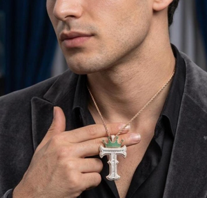 Colgante de Plata de Ley 925 con Letra Corona y Moissanita, Chapado en Rodio, Joyería para Hombre y Mujer - Product Image 1