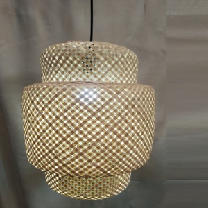 Elegante Lámpara Colgante de Tela de Lino con Adorno Decorativo de Mimbre, Pantalla Cilíndrica Clásica para Sala de Estar - Product Image 3