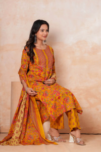 Traje Kurti Pantalón Estilo Indio con Estampado Floral y Dupatta – Atuendo Cómodo para Uso Diario - Product Image 5