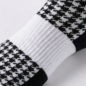 Basketball Seamless Athletic Sports <b>Socks</b> Custom Men Embroidery Breathable Durable Performance <b>Soft</b> Customized Color Fit Pairs - Product Image 5