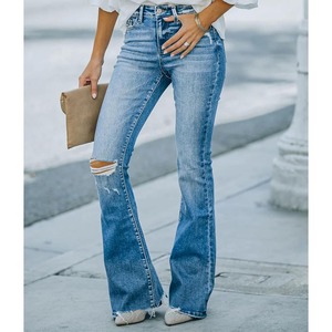 Pantalones de mujer de pierna ancha verdes casuales de moda, estilo acampanado, corte regular con frente plano, pantalones acampanados lisos y suaves. - Product Image 3