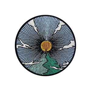 Patch brodé personnalisé pour sweat à capuche, thermocollant ou à coudre, badge logo tissé pour sweats à capuche, sweats, vestes, chapeaux, vêtements – Vente en gros directe usine - Product Image 4